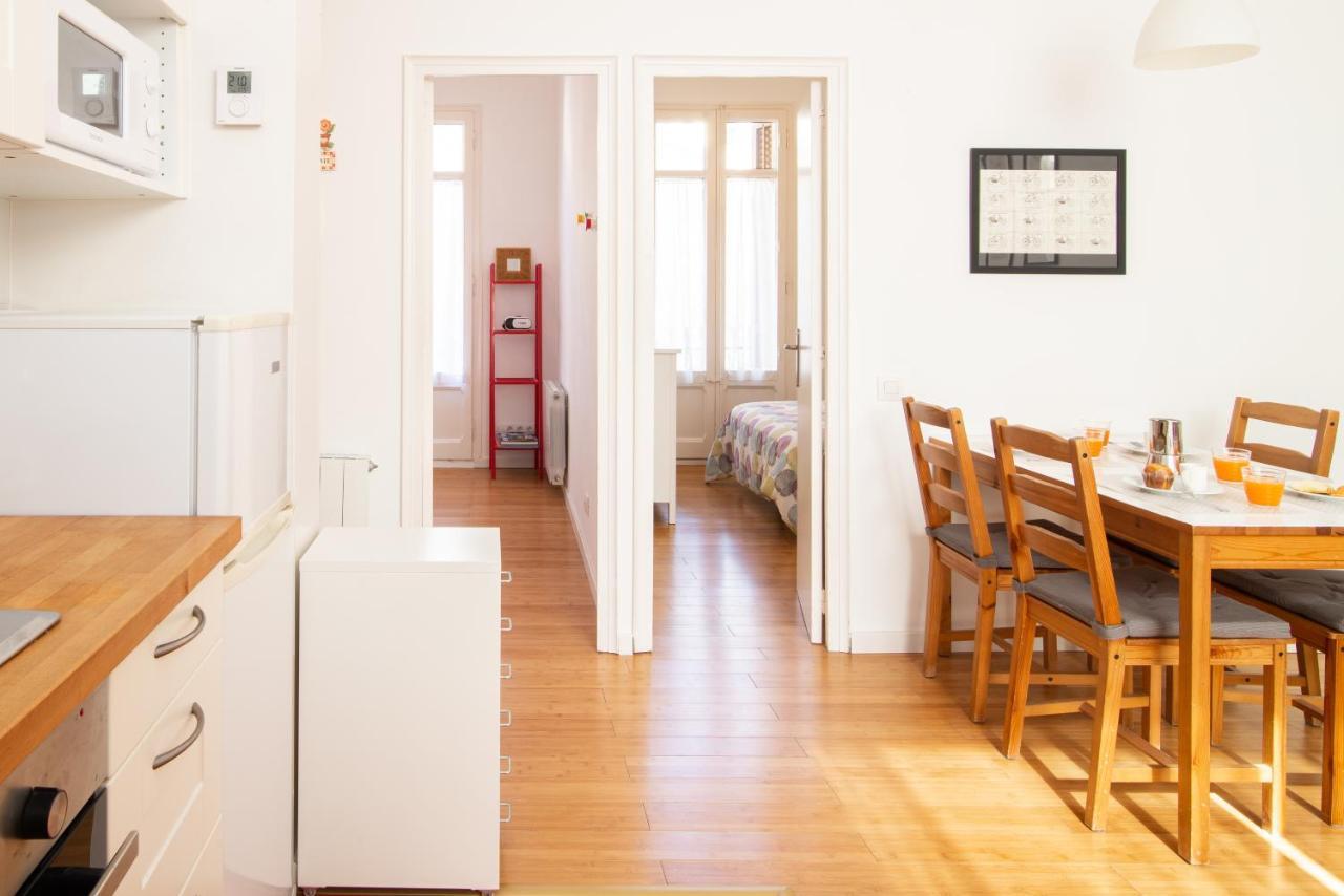 Barcelona Cozy Apartment Eksteriør billede