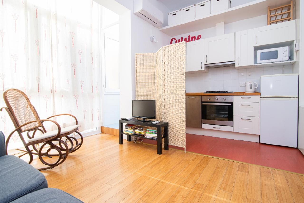 Barcelona Cozy Apartment Eksteriør billede
